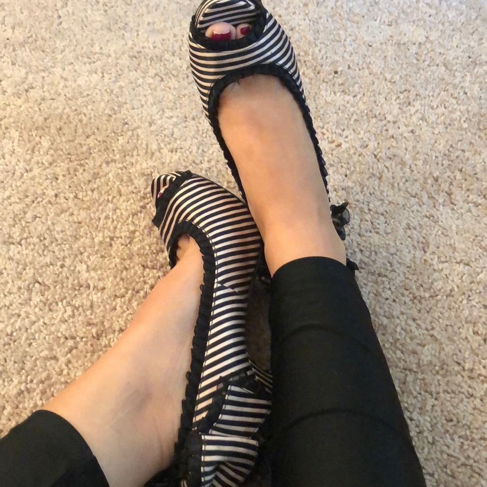 Betsey Johnson striped bow pumps